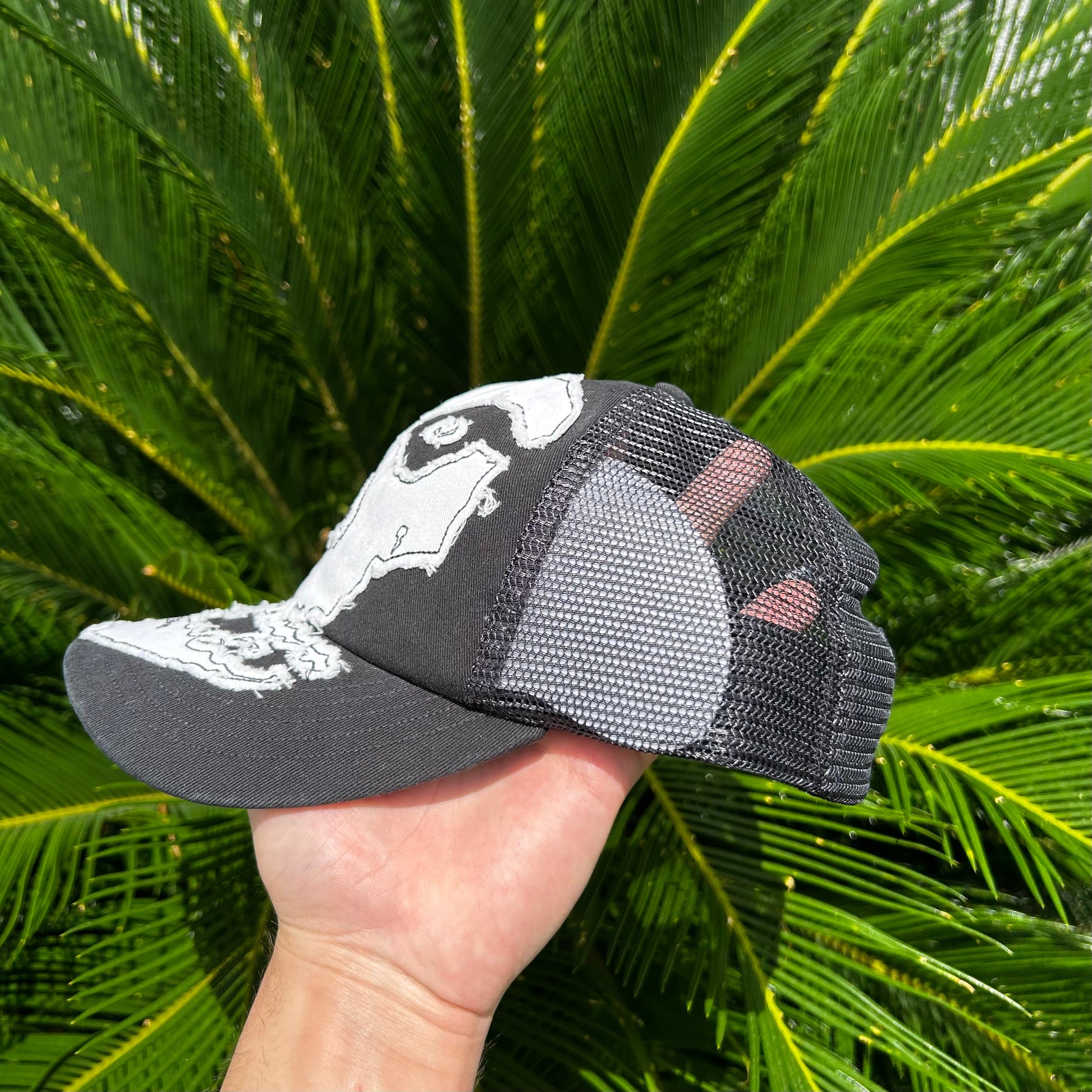 Gorra Exclusiva Supreme x Misfits - Ajustable / Negro