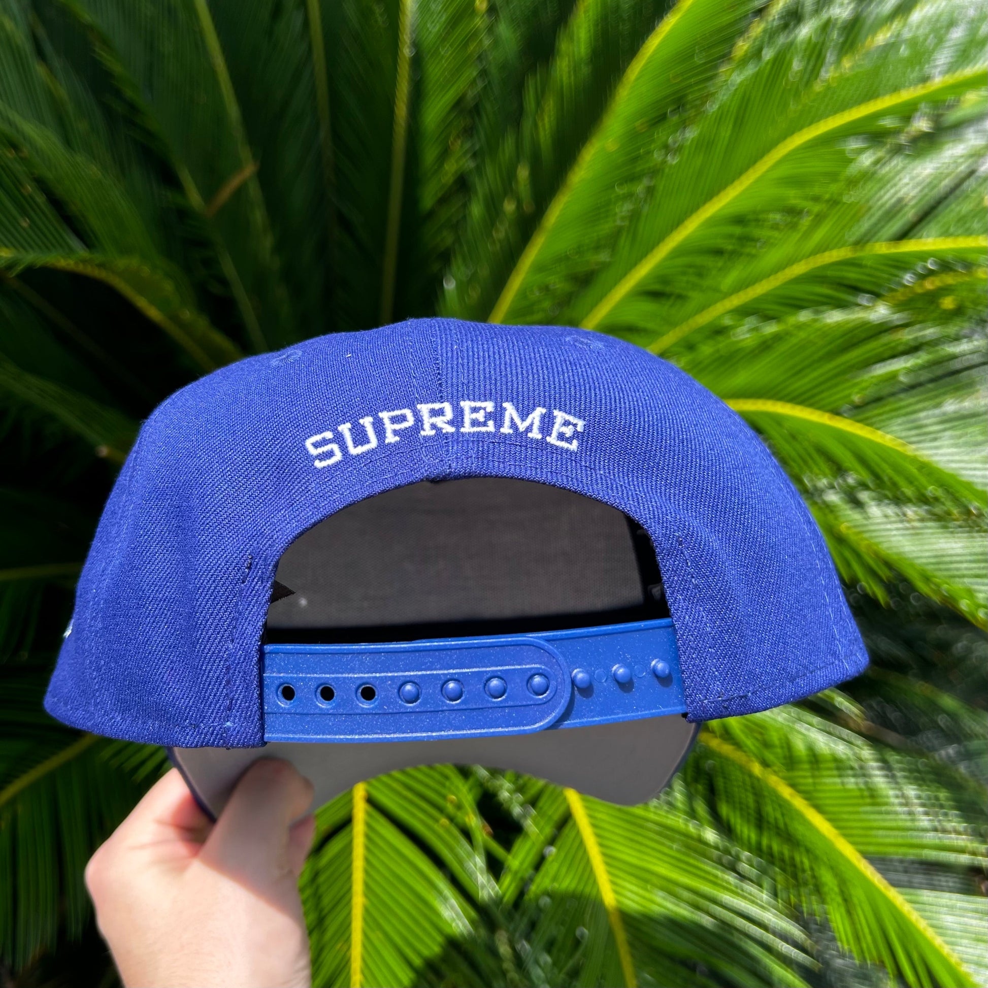 Gorra Exclusiva x Supreme Azul Ajustable