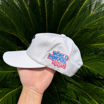 Gorra Exclusiva x Supreme Blanca - Ajustable