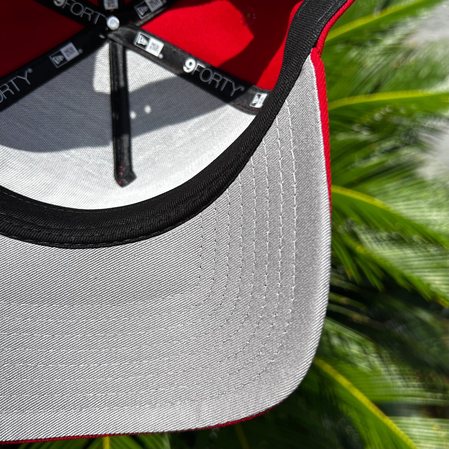 Gorra Exclusiva x Supreme Roja Ajustable - Rojo