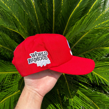 Gorra Exclusiva x Supreme Roja - Ajustable / Rojo