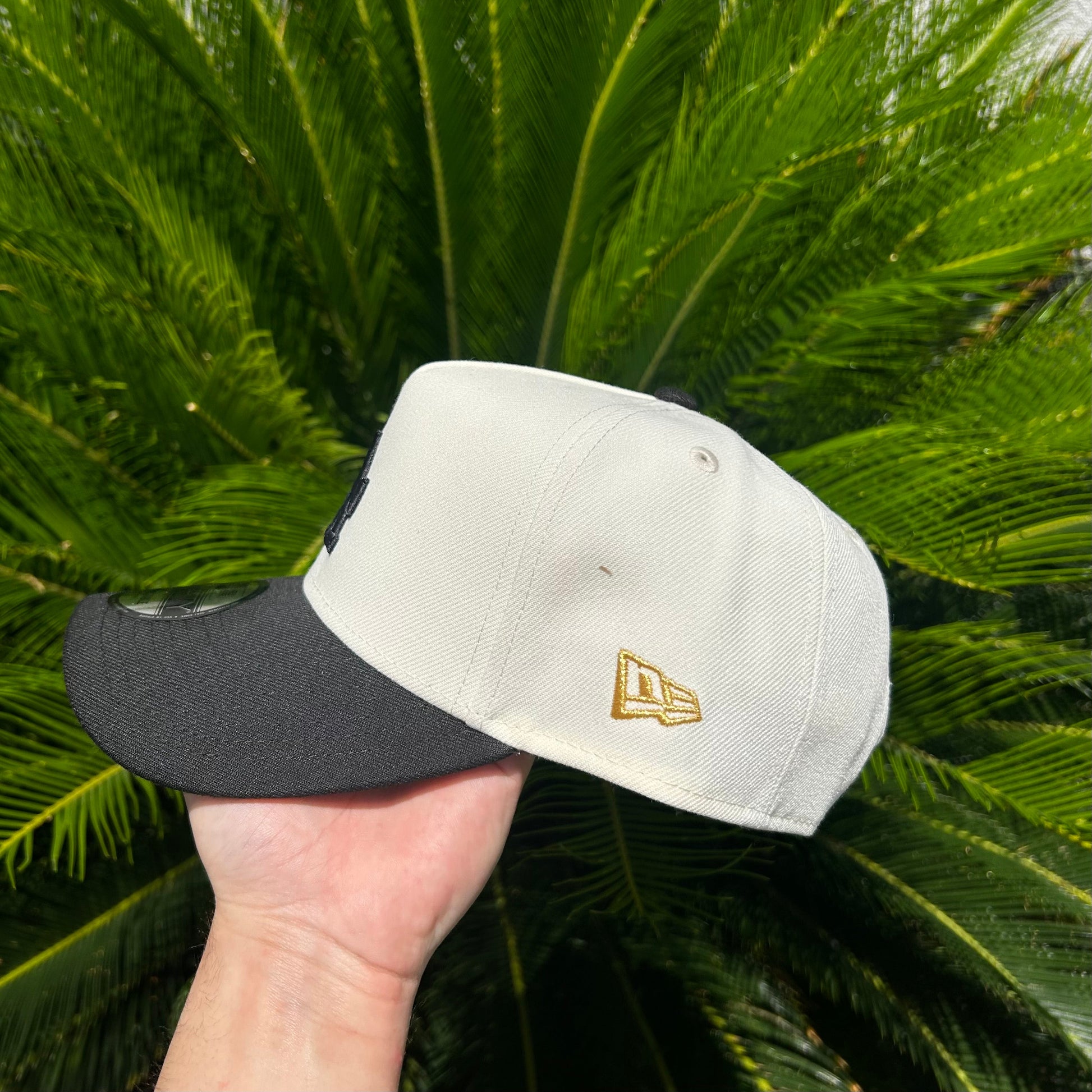 Gorra New Era Exclusiva Dodgers x Ohtani - Ajustable / Blanco/Negro