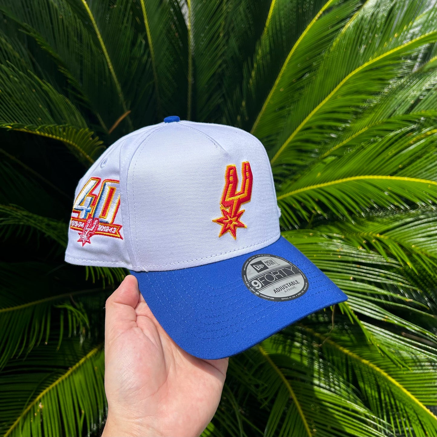 Gorra New Era Exclusiva San Antonio Spurs ’Retro 1’’ - Unitalla / Blanco/Azul