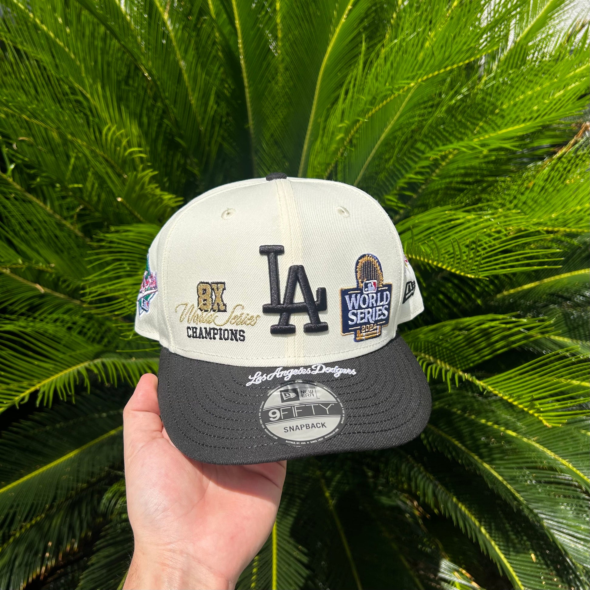 Gorra New Era Exclusiva x Los Angeles Dodgers 9Fifty - Ajustable / Blanco/Negro