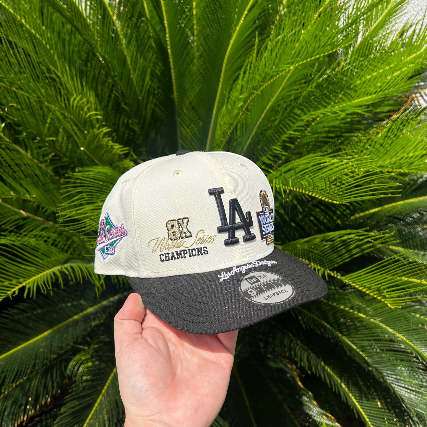 Gorra New Era Exclusiva x Los Angeles Dodgers 9Fifty - Ajustable / Blanco/Negro