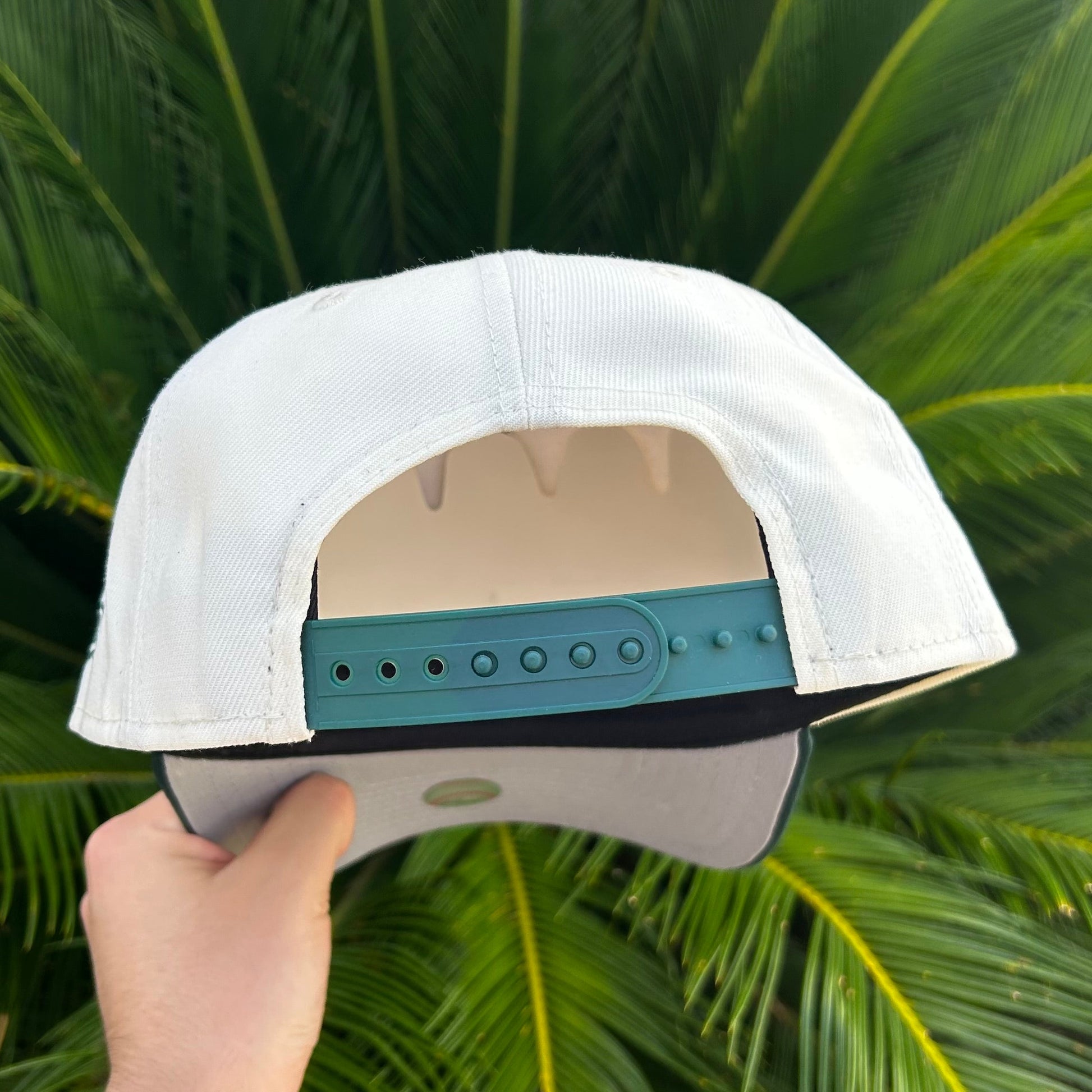 Gorra New Era Exclusiva x Los Angeles Dodgers GTA - Ajustable / Blanco/Verde