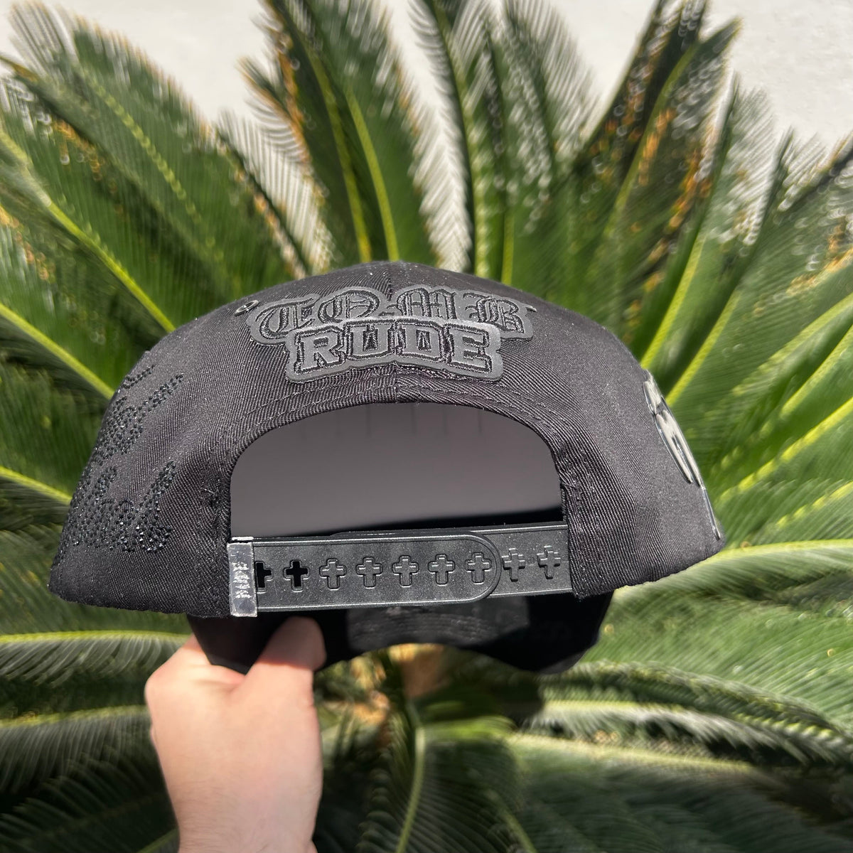 Gorra Rude Awakenings x Tombochio ’Total Black’ - Unitalla / Negro